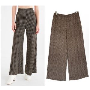 Chico's Brown Elastic Waist Wide Leg Pants pull over Geometric Print design 2Reg